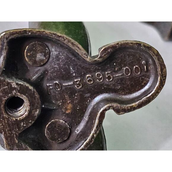 21 Piece vintage National Lock Metal Cabinet Drawer Pulls 1973 FO3695-001 - Picture 9 of 9